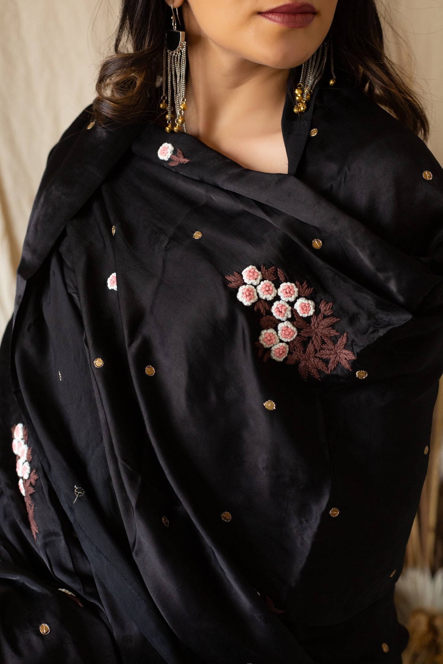 Black Sakura Gajji Duppatta