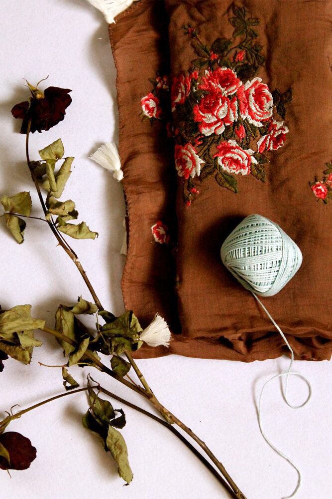 Brown Tea Rose Scarf