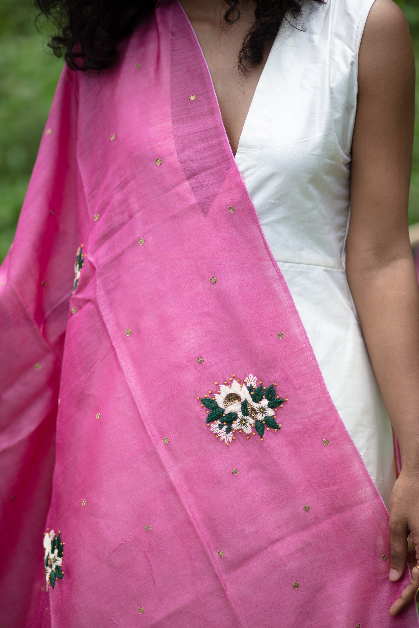 Binsar Tassar Silk Duppatta